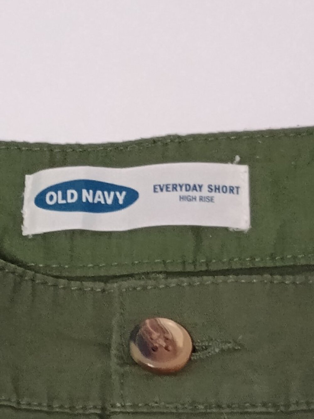 Old Navy Everyday Short High Rise Olive Green Casual Shorts - Picture 4 of 6